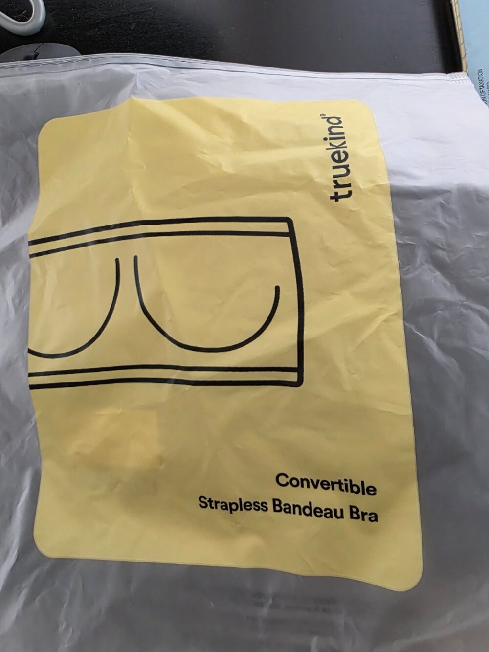 Truekind Covertible Strapless Bandeau Bra - Picture 2 of 3